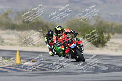 media/Jan-15-2026-Racers Edge (Thu) [[dfebeb70ab]]/3-B Group/Session 4 (Turn 5)/